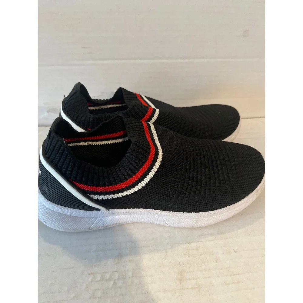 Danskin Charm Womens Black Knit Slip On Sneakers Red White‎ Stripe Size 7 Vegan